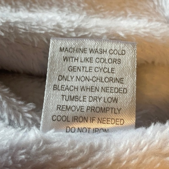 Awake Pink and Blue Pajamas Intimates & Sleepwear - Picture 7 of 7